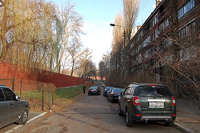 Як дістатися до Брест-Литовський провулок громадським транспортом - про місце