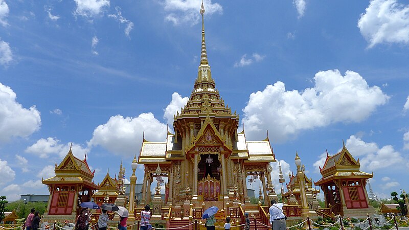 File:พระเมรุ เจ้าฟ้าเพชร ๑.JPG