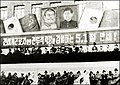 5・1節（メーデー）の記念式典（1948年5月）で、スターリン・金日成の肖像画やソビエト連邦の国旗と共に掲げられた太極旗