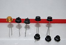 220px-1950%27s_GE_PNP_Germanium_Alloy_Junction_Transistors.jpg