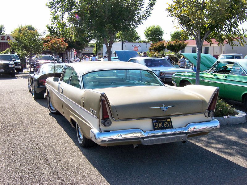 File:1957 Plymouth Belvedere rear.jpg
