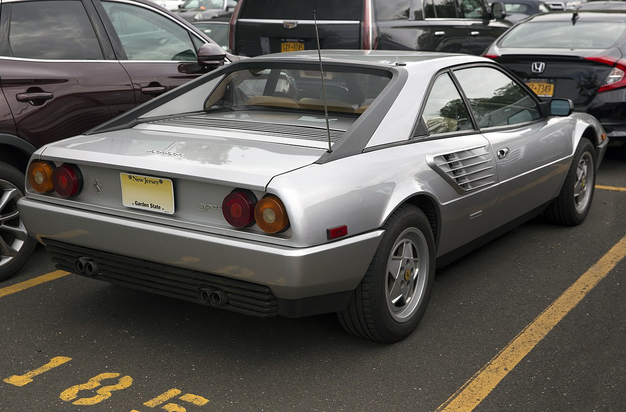 Image of 1986 Ferrari Mondial 3.2 Coupé, rear right (silver)