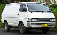 1992-1996 Toyota TownAce (YR39RV) van (2011-04-28) 02.jpg