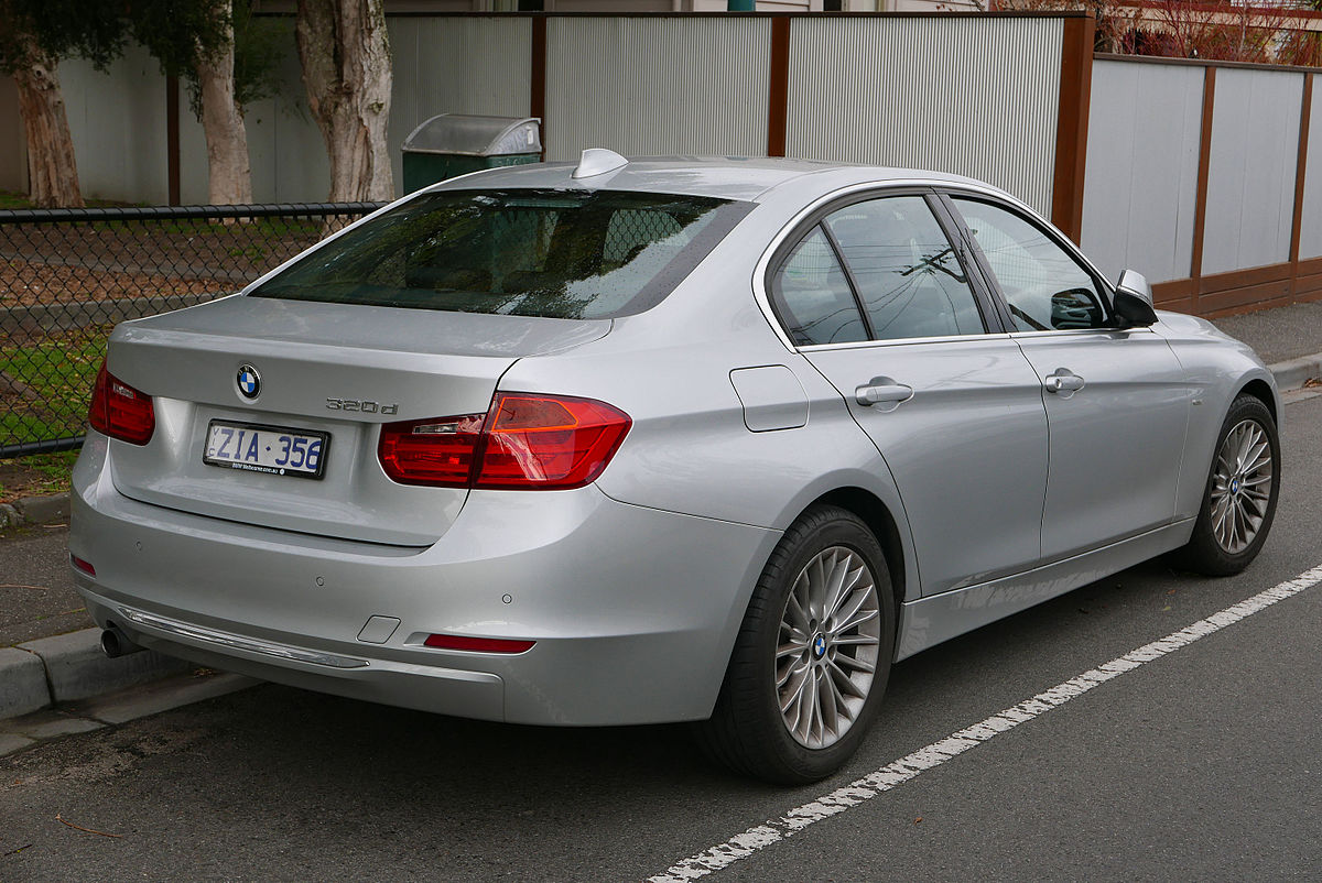 bmw 3-серия 2012 316i 1.6 base at