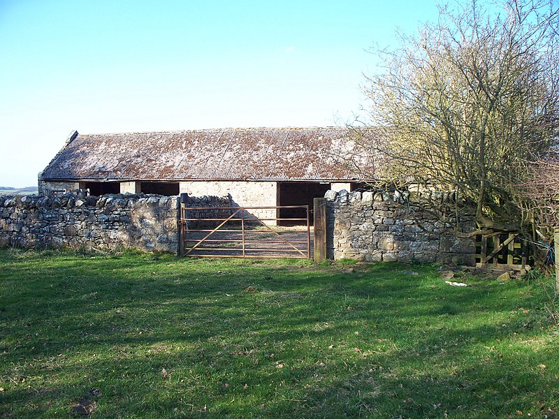 File:A field shelter - geograph.org.uk - 2322979.jpg