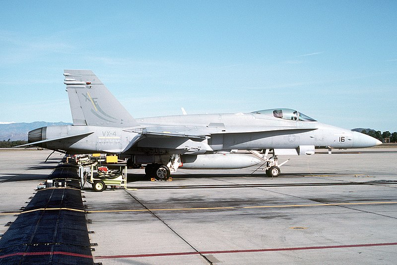 File:A right side view of a Test and Evaluation Squadron 4 (VX-4) F-A-18C Hornet aircraft being serviced on the flight line - DPLA - 09cfcd56da4113e901dc28f819a3c541.jpeg