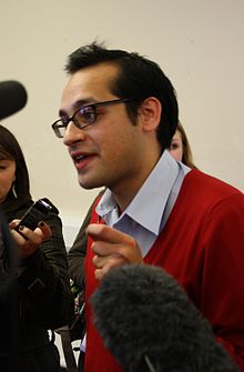 Aaron Porter is a former president of the National Union of Students AaronPorterNUSPresidentBeforeDemo2010.JPG