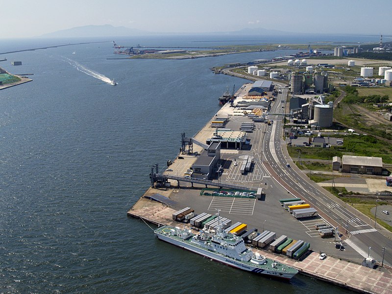 File:Akita Port - panoramio.jpg