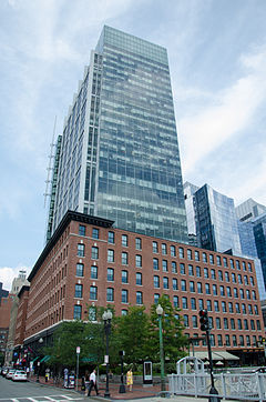 Atlantic Wharf gökdelen Boston MA.jpg