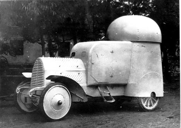 Austro-Daimler 4x4 four-wheel-drive Armoured Car (1904)