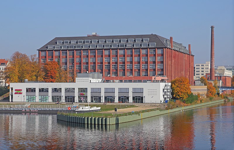 File:B-Tempelhof 10-2012 - Hafen4.jpg