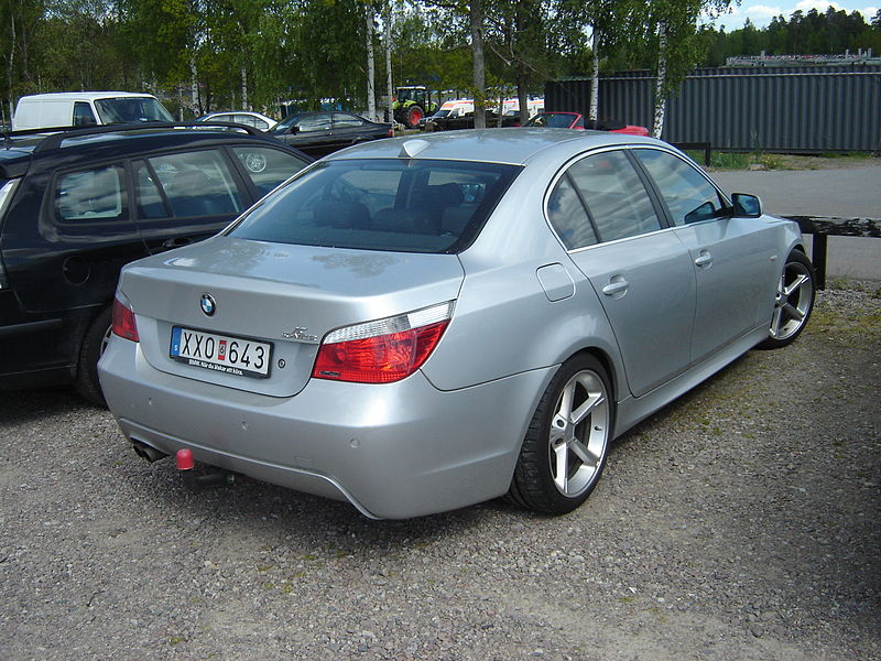 File:BMW 5-series E60 (3537147366).jpg