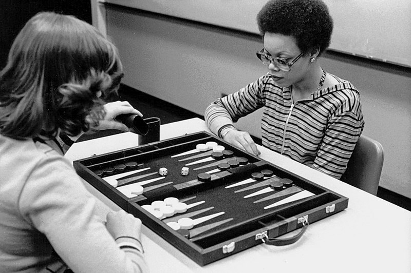 File:Backgammon (PSF).jpg