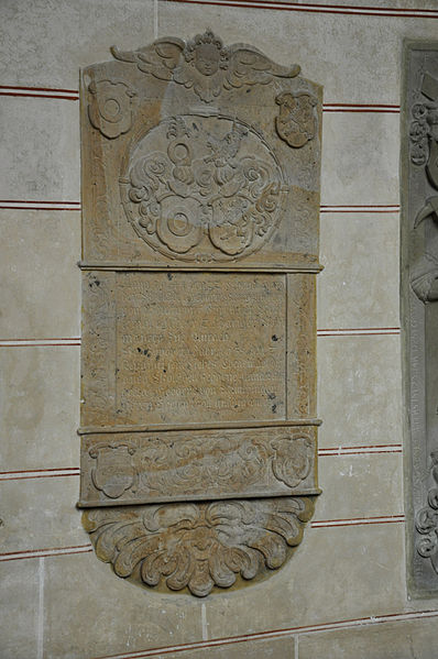 File:Bad Urach St Amandus Epitaph Bettendorf-Münchingen.jpg