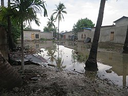 Regenzeit in Bairro Pite