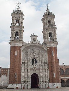 Basilica-de-Ocotlán-Tlaxcala.jpg