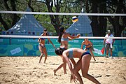 Deutsch: Beachvolleyball bei den Olympischen Jugendspielen 2018; Tag 8, 14. Oktober 2018; Mädchen, Achtelfinale – Mexiko-China 0:2 (15–21/16–21) English: Beach volleyball at the 2018 Summer Youth Olympics at 14 October 2018 – Girls Round of 16 – Mexico-China 0:2 (15–21/16–21)