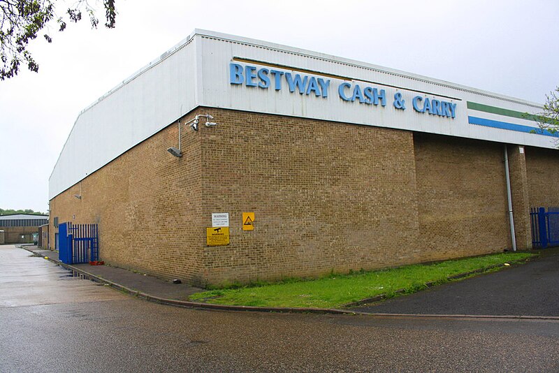 File:Bestway Cash ^ Carry warehouse, Shrewsbury Avenue - geograph.org.uk - 6235389.jpg