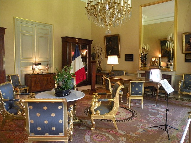 File:Brienne salon De Gaulle 1.JPG