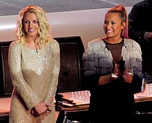 Britney Spears et Demi Lovato dans le cadre des auditions de X Factor à Oakland en Californie.