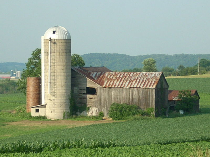 File:Buffalo Township Farm (2660321084).jpg