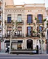 Casa al carrer Prat de la Riba, 13 i 14 (el Masnou)