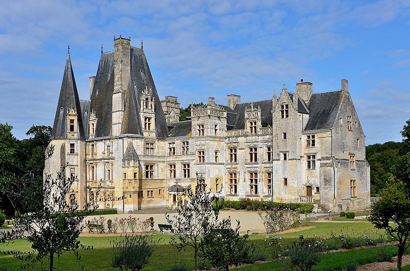 File:Château de Fontaine-Henry (Calvados) (48402366387).jpg