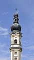 Der Kirchturm von der Heilig-Grabkirche in Deggendorf