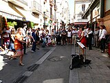 ]]. Pl. Llibertat (Barcelona). This is a photo of a building listed in the Catalan heritage register as Bé Cultural d'Interès Local (BCIL) under the reference 08019/2586. Object location 41° 23′ 59.46″ N, 2° 09′ 12.52″ E  View all coordinates using: OpenStreetMap