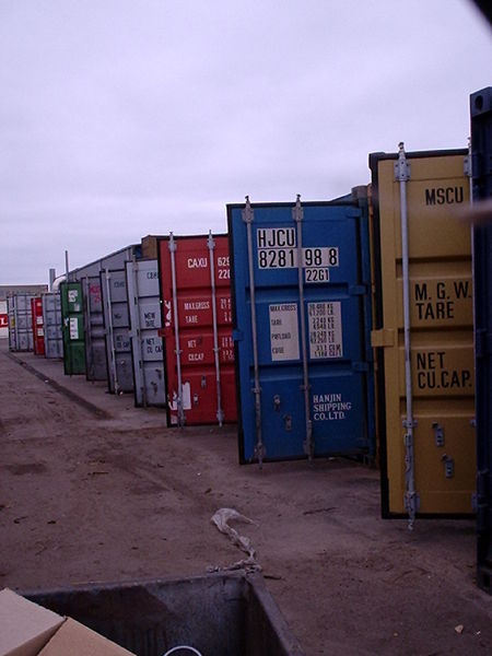 File:Containers ContainerCare Copenhagen.JPG