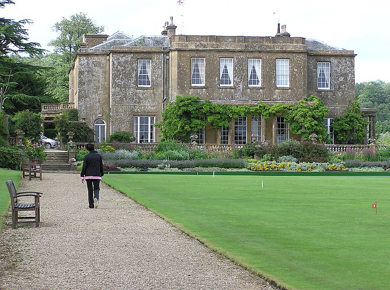 File:Cricket saint thomas manor house arp.jpg