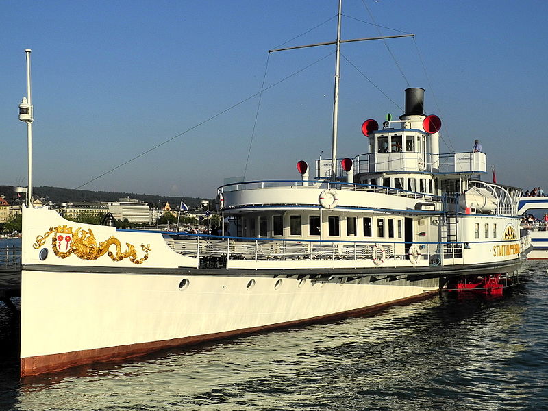 File:Dampfschiff Stadt Rapperswil - Bürkliplatz 2012-07-26 19-34-17 (P7000).JPG