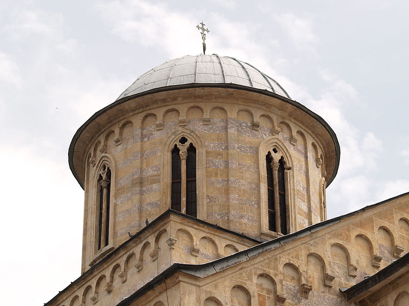 File:Decani Kosovo (a) (3939138799).jpg