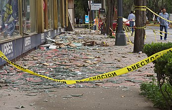 Dégâts provoqués à Mexico par le séisme du 19 septembre 2017. (définition réelle 5 712 × 3 639)