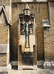 Holy Cross War Memorial (B)