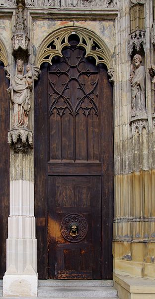 File:Dom zu Augsburg jm6614.jpg