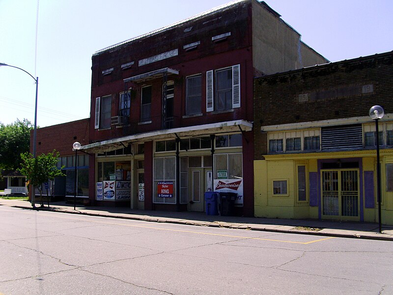 File:Downtown Dermott, Arkansas 001.jpg