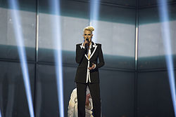 Tijana Dapčević esittämässä kappalettaan Eurovision laulukilpailun harjoituksissa.