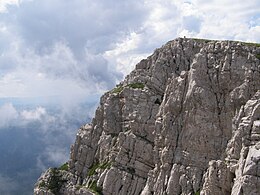 Эклизи-Бурун — самая высокая (1527 м) вершина плато Чатыр-Даг