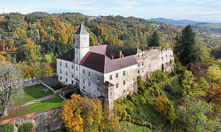 Eschelberg Schloss