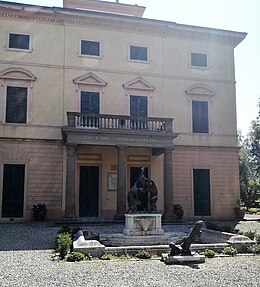 Façade de la Villa Trossi Uberti.jpg