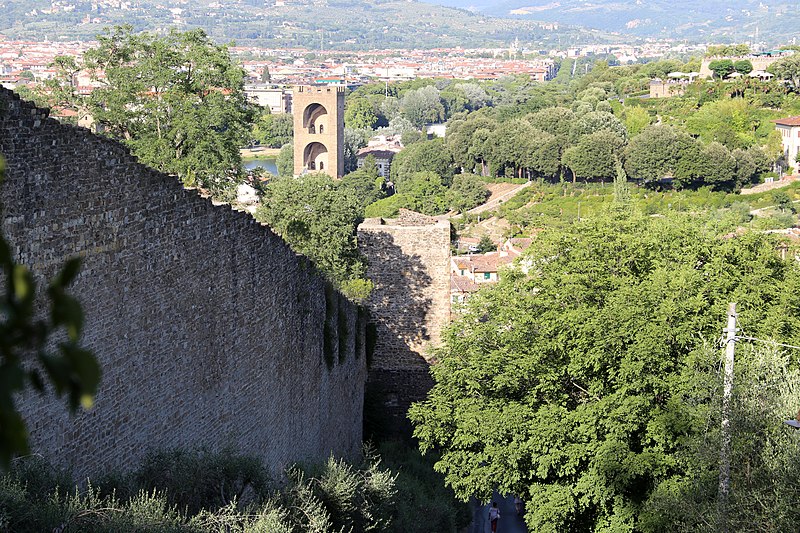 File:Firenze, bastione di san giorgio, vista, 05 mura.jpg