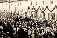 Weihe der Gedenktafel an Gelbkes Geburtshaus in Radeberg am 7. September 1930