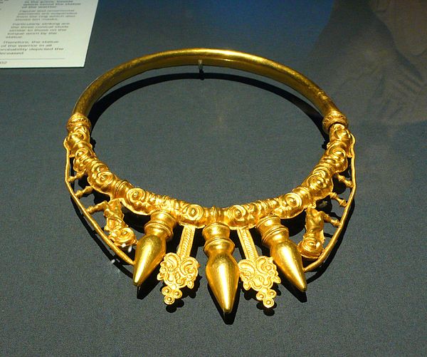 Gold Celtic torc found in the larger tumulus at Glauberg, 400 BC