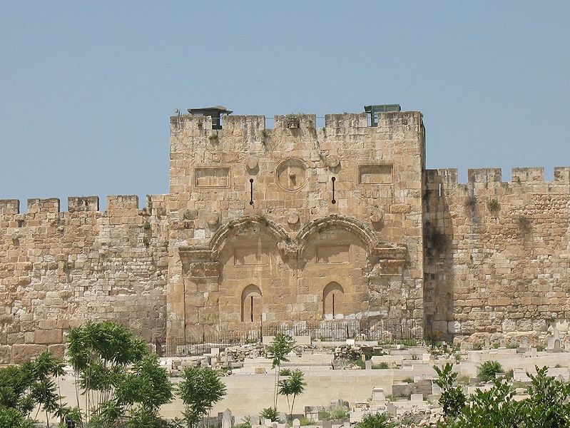 File:Golden Gate of Jerusalem 2234 (cropped) - hoyasmeg.jpg