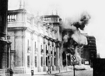 September 11, 1973: Chile's presidential palace bombed as military coup d'etat kills President Salvador Allende Golpe de Estado 1973.jpg