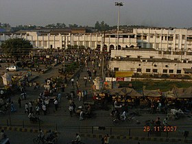 Goraghpur, railway station (2108819418).jpg