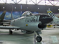 F-86D exposé au musée de la Force aérienne grecque, Athènes.
