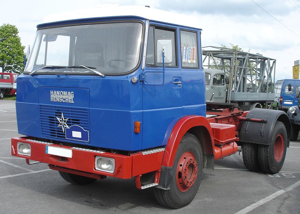 Hanomag-Henschel 1024px-Hanomag-Henschel-F161S-Sattelschlepper