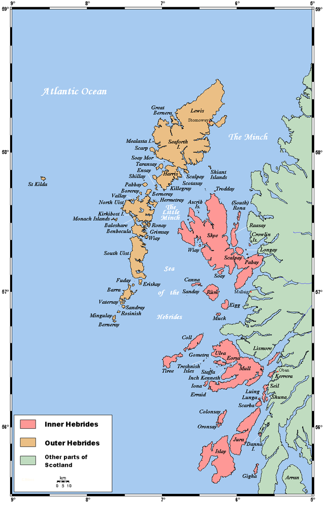 A map of the island chain of the Outer Hebrides that lie to the west with numerous other islands—the Inner Hebrides—closer to the mainland of Scotland in the east.